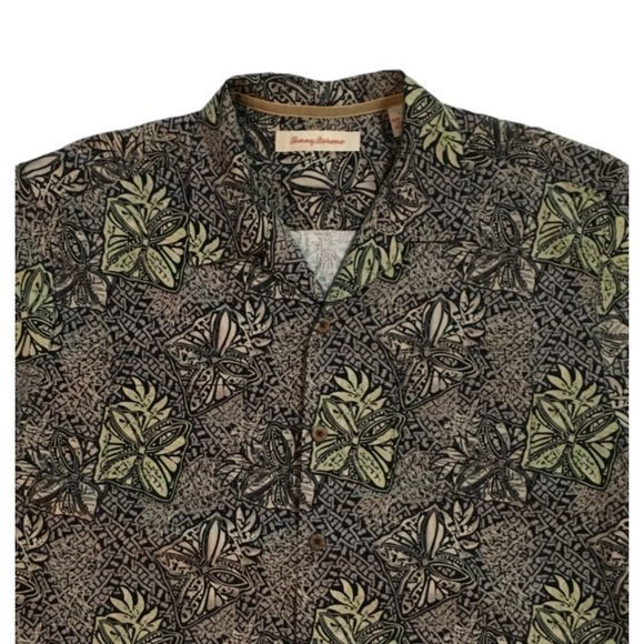 Tommy Bahama Other - Tommy Bahama Men's Button Front‎ Hawaiian Shirt Brown/Green Floral Leaves Silk L
